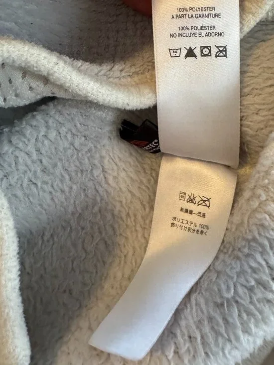 Patagonia Re-Tool Snap-T Pullover in light gray - Picture 9 of 10